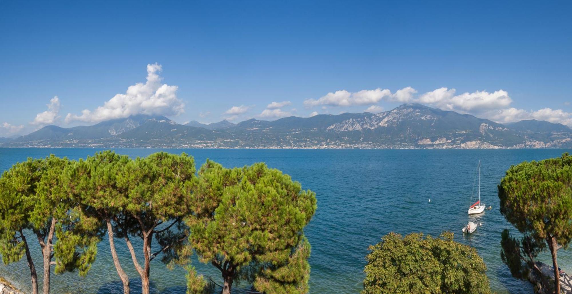 Watercolor Loft Διαμέρισμα Torri Del Benaco Εξωτερικό φωτογραφία